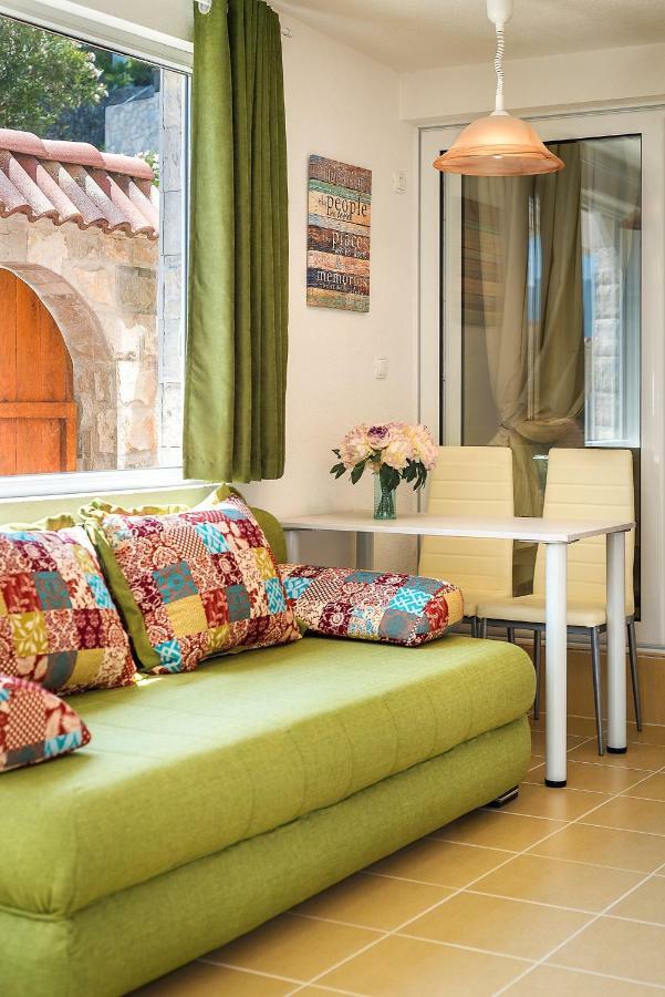 Boka Apartments Tivat Eksteriør bilde