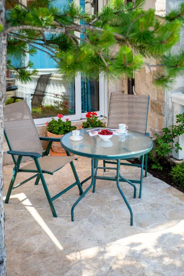 Boka Apartments Tivat Eksteriør bilde