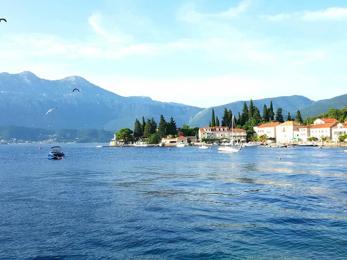 Boka Apartments Tivat Eksteriør bilde
